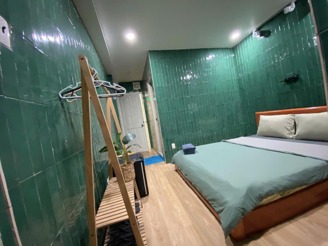 Khách sạn Meow & Cafe 2 *