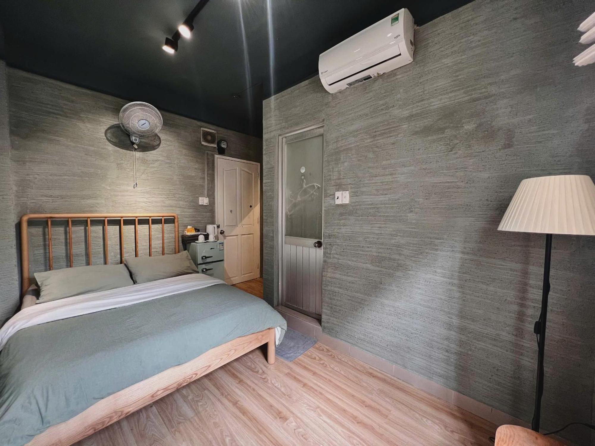 Khách sạn Meow & Cafe 2 *